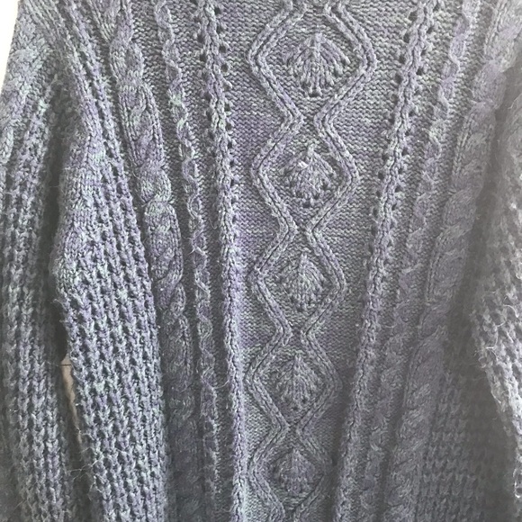 South Mountain cable knit sweater size large - Picture 3 of 6
